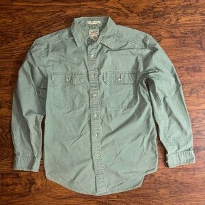 L.L. Bean Men's Traditional Fit Long Sleeve 100% Cotton Button-Down Shirt